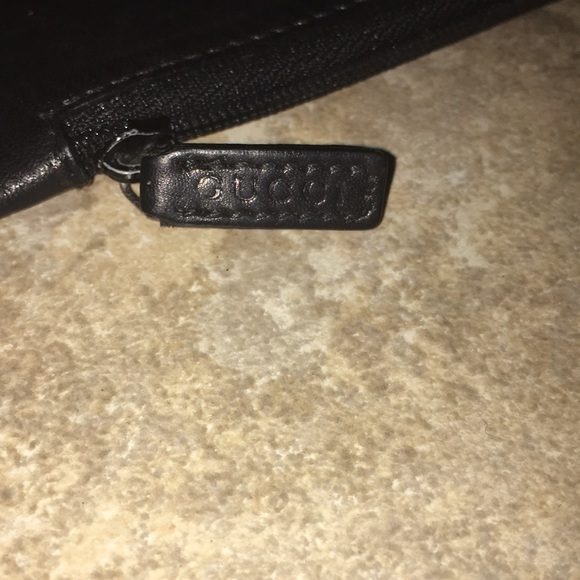 Gucci Vintage Black Leather Bag with altered strap Silver HorseBit Zip T… - Picture 12 of 14